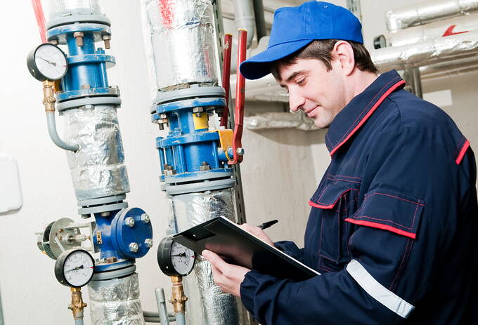 IC Unternehmungen Haustechnik Gebäudeleitsystem IC Unternehmungen Haustechnik Gebäudeleitsystem