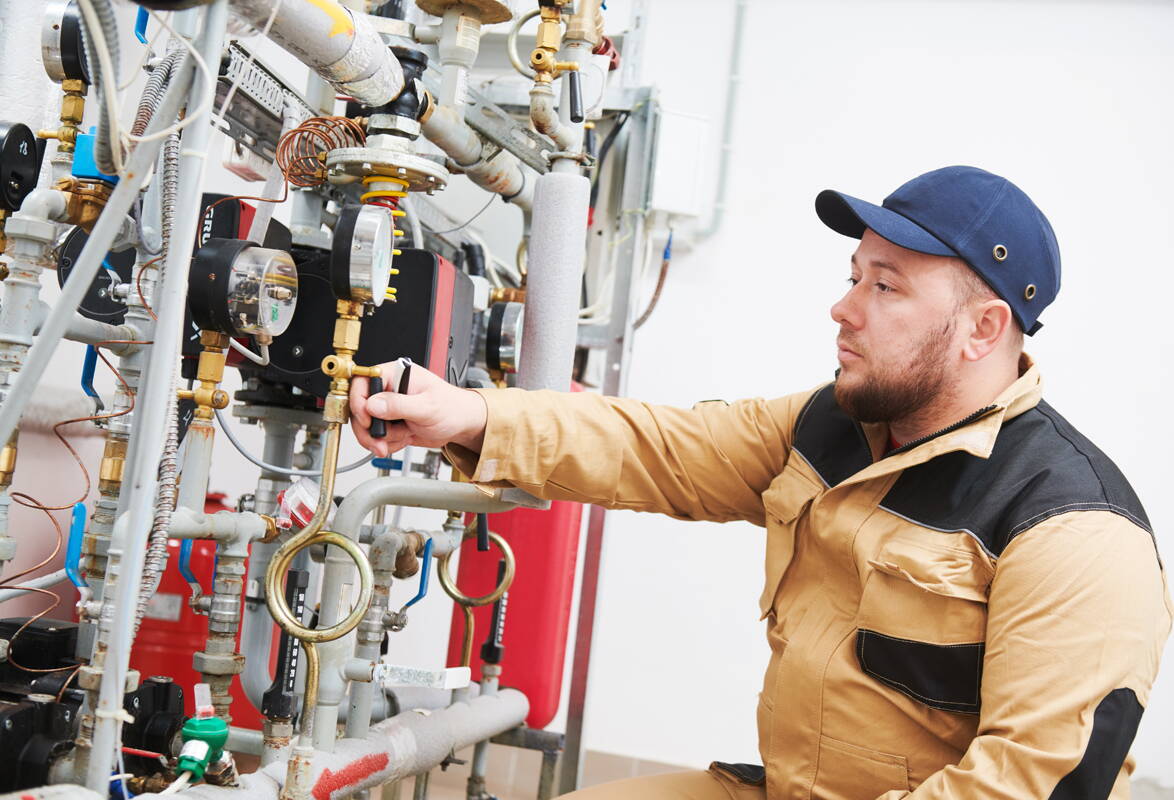 IC Unternehmungen Haustechnik Gebaudeleitsystem Inspektion