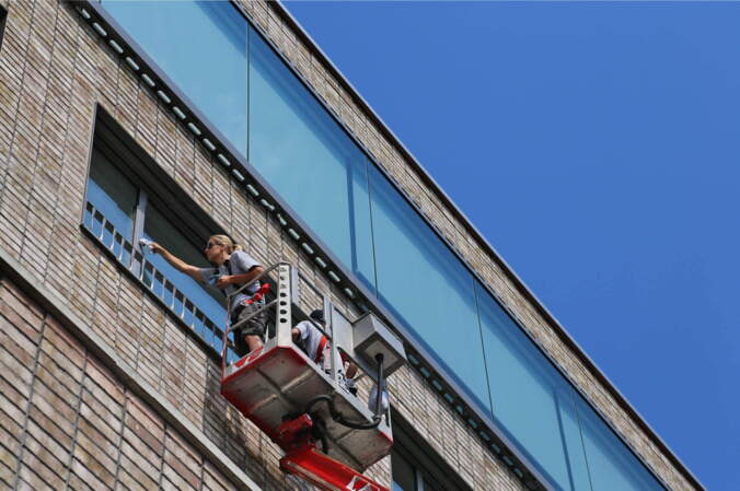 ic_unternehmungen_ag_hauswartung_fensterreinigung_header-2560_rz.jpg